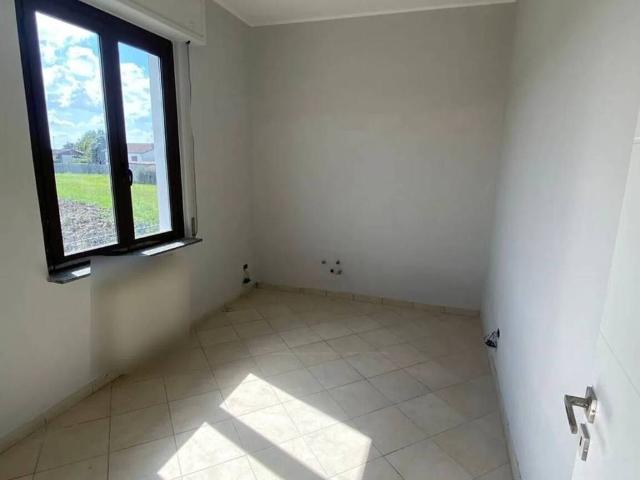 Villa Indipendente in vendita a Lungavilla, Lombardia