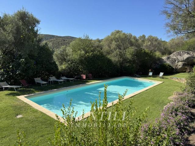 Villa Indipendente in vendita a Luogosanto, Sardigna/Sardegna