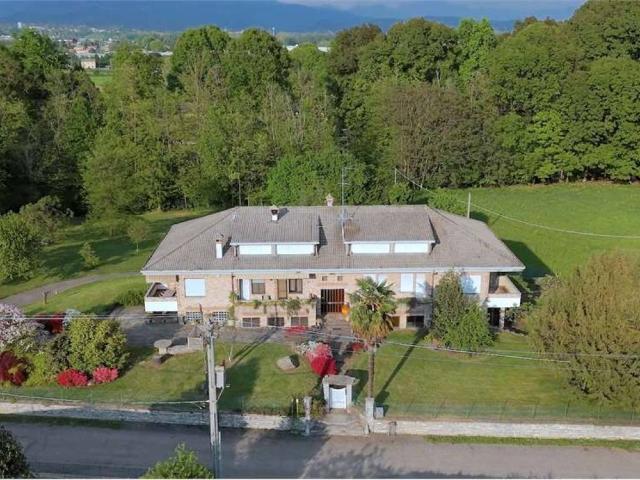 Villa Indipendente in vendita a Caccivio, Lurate Caccivio