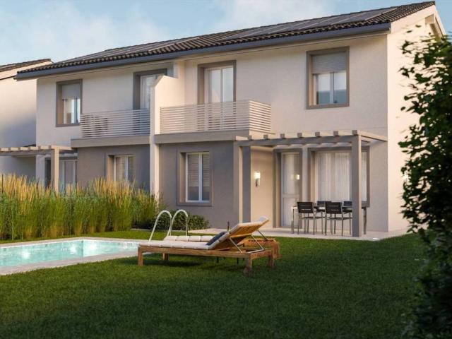 Villa Indipendente in vendita a Caccivio, Lurate Caccivio