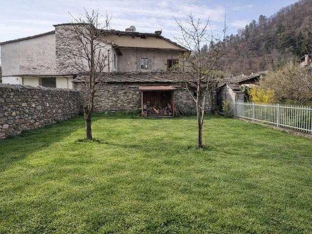 Villa Indipendente in vendita a Castello, Piemonte
