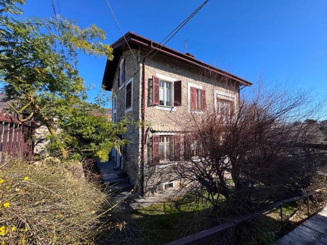 Villa Indipendente in vendita a Colletto, Luserna San Giovanni