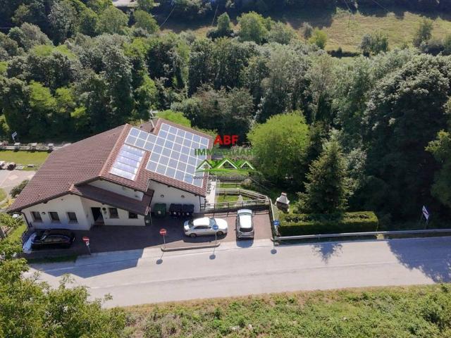 Villa Indipendente in vendita a Lusiana Conco, Veneto
