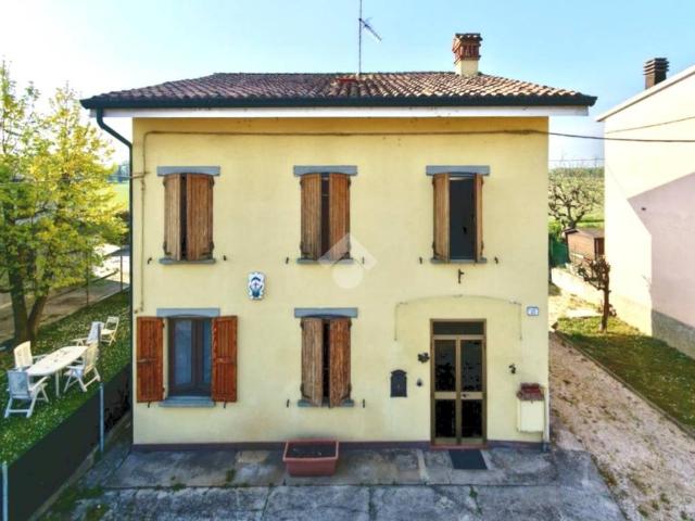 Villa Indipendente in vendita a Bassa Reggiana, Re