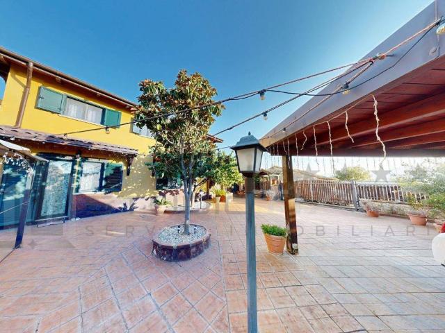 Villa Indipendente in vendita a Calabria, Cosenza