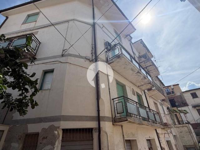 Villa Indipendente in vendita a Luzzi, Cosenza