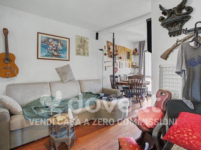 Villa Indipendente in vendita a Comunità Montana Valli del Verbano, Maccagno