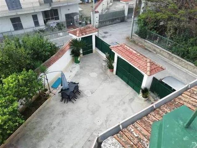 Villa Indipendente in vendita a Casalba, Macerata Campania