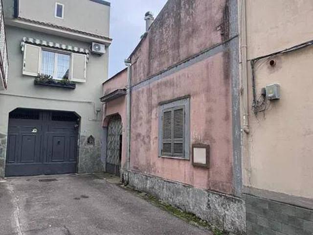 Villa Indipendente in vendita a Macerata Campania, Campania