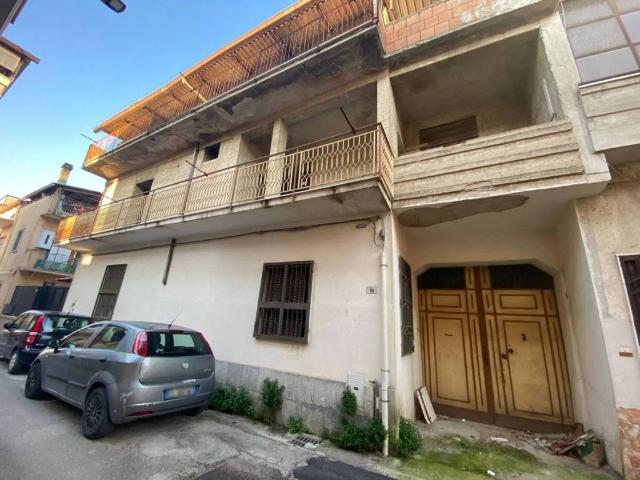 Villa Indipendente in vendita a Casalba, Macerata Campania
