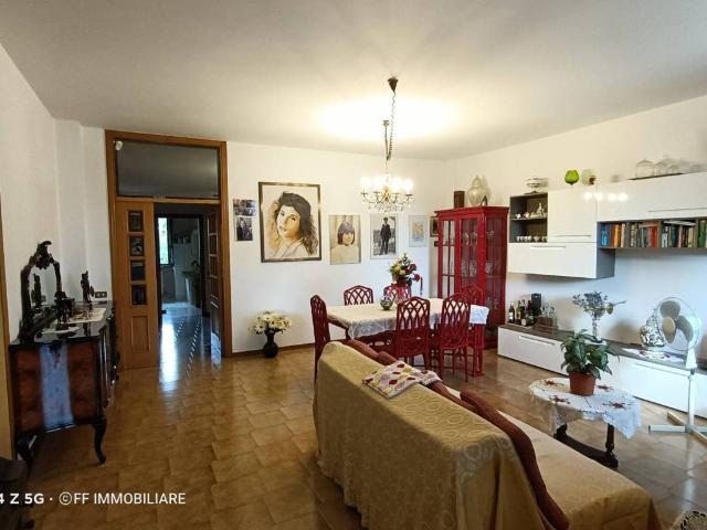 Villa Indipendente in vendita a Marche, Macerata
