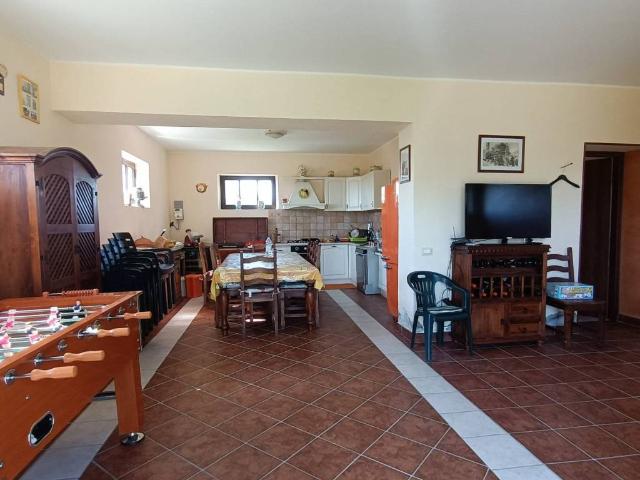 Villa Indipendente in vendita a Marche, Macerata