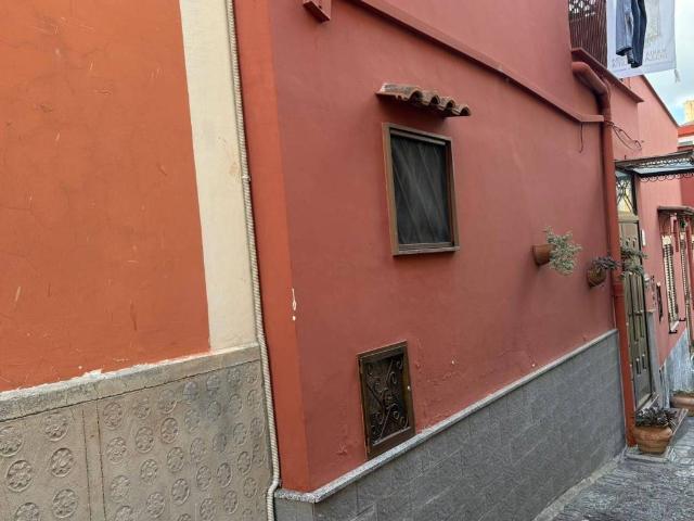 Villa Indipendente in vendita a Maddaloni, Campania