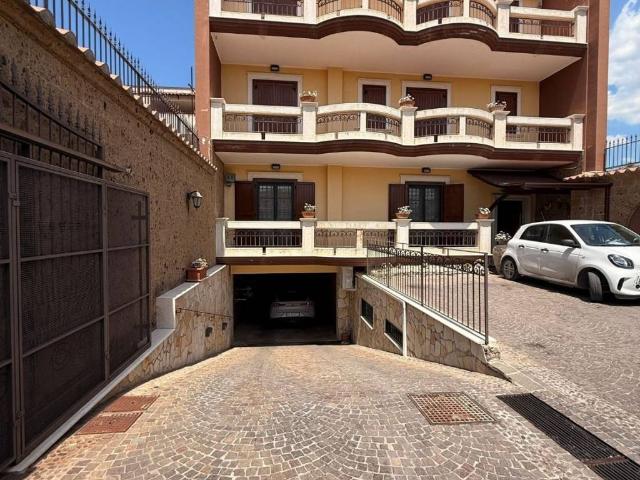 Villa Indipendente in vendita a Maddaloni, Campania