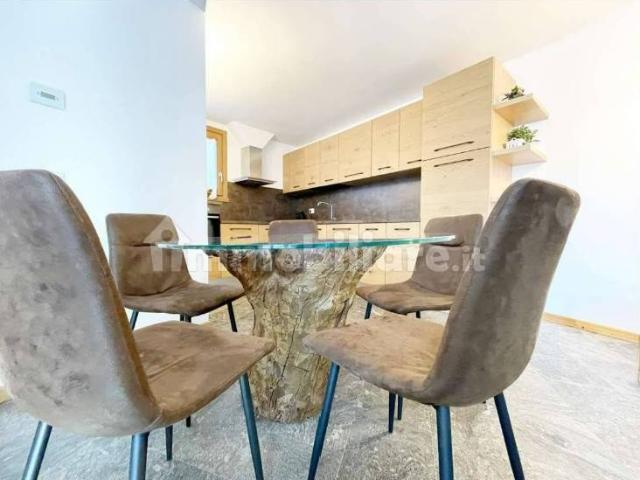 Villa Indipendente in vendita a Comunità montana della Valchiavenna, Madesimo