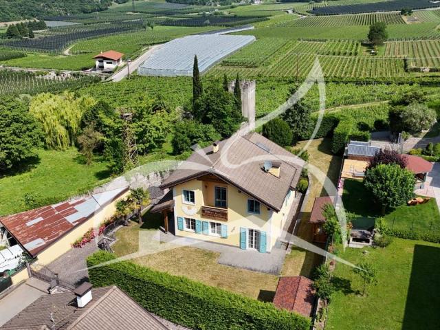Villa Indipendente in vendita a Comunità della Valle dei Laghi, Madruzzo