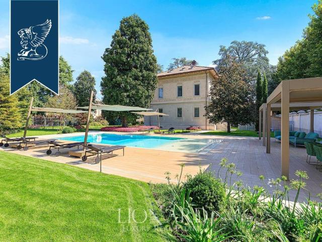 Villa Indipendente in vendita a Magenta, Lombardia