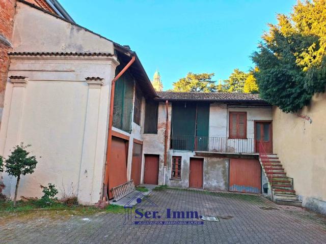 Villa Indipendente in vendita a Magenta, Lombardia