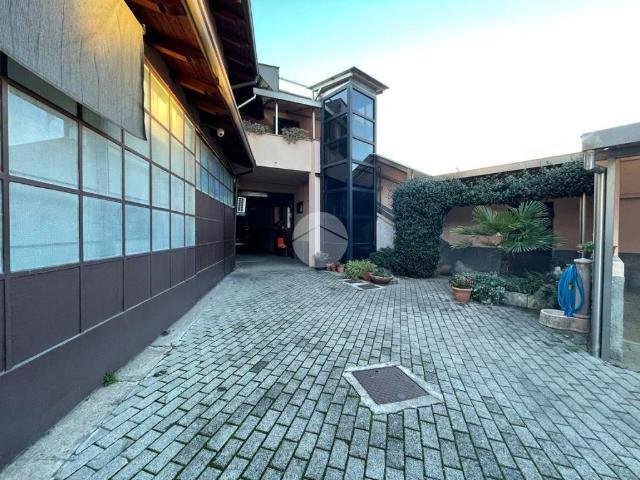 Villa Indipendente in vendita a Ponte Vecchio, Magenta