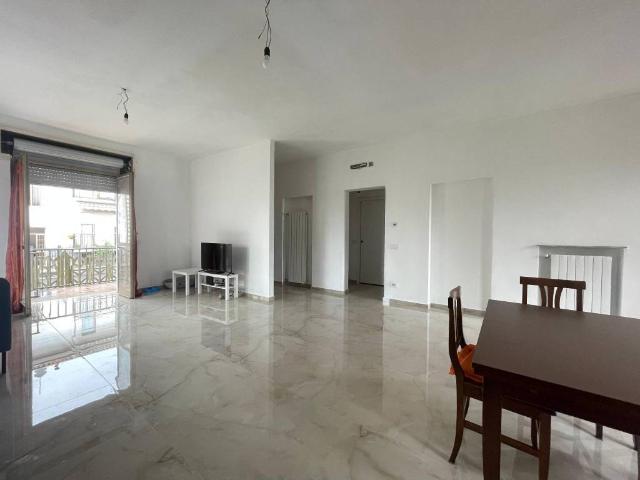 Villa Indipendente in vendita a Magenta, Lombardia