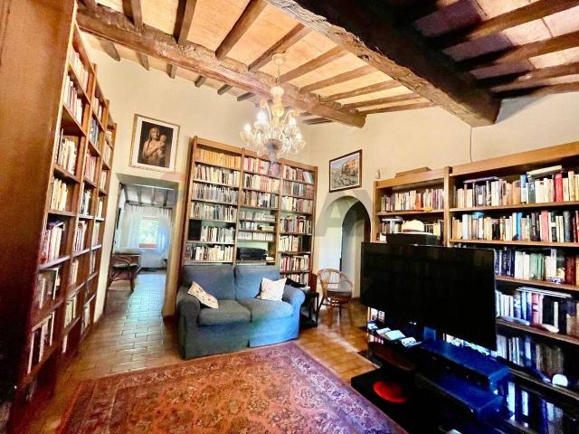 Villa Indipendente in vendita a Magione, Umbria
