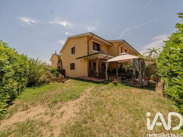 Villa Indipendente in vendita a Magione, Umbria