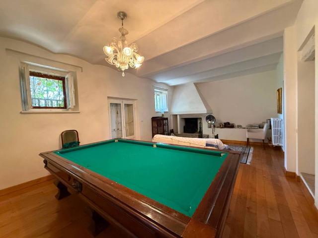 Villa Indipendente in vendita a Magione, Umbria
