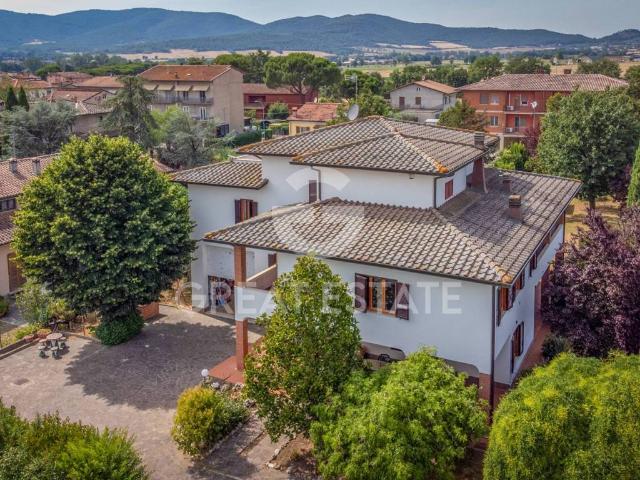 Villa Indipendente in vendita a Magione, Umbria