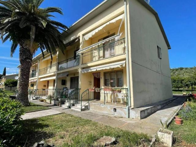 Villa Indipendente in vendita a Magione, Umbria