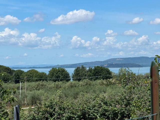 Villa Indipendente in vendita a Magione, Umbria