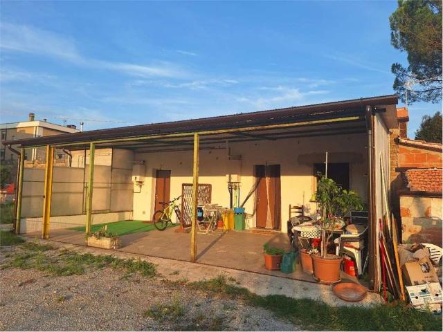 Villa Indipendente in vendita a Magione, Umbria