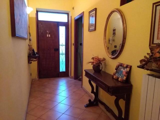Villa Indipendente in vendita a Magliano De' Marsi, Abruzzo