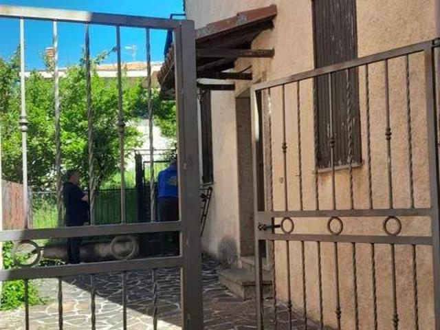 Villa Indipendente in vendita a Magliano De' Marsi, Abruzzo