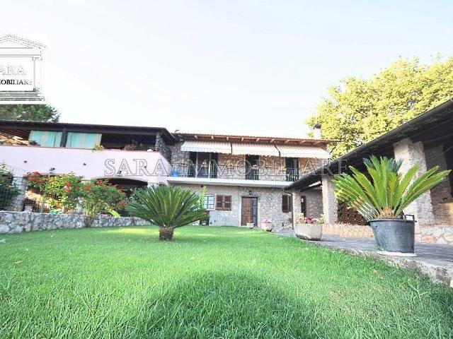 Villa Indipendente in vendita a Magliano In Toscana, Toscana