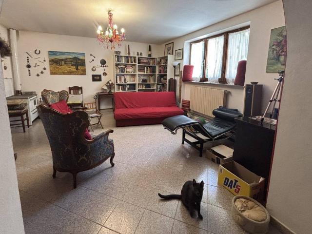 Villa Indipendente in vendita a Magliano Sabina, Lazio