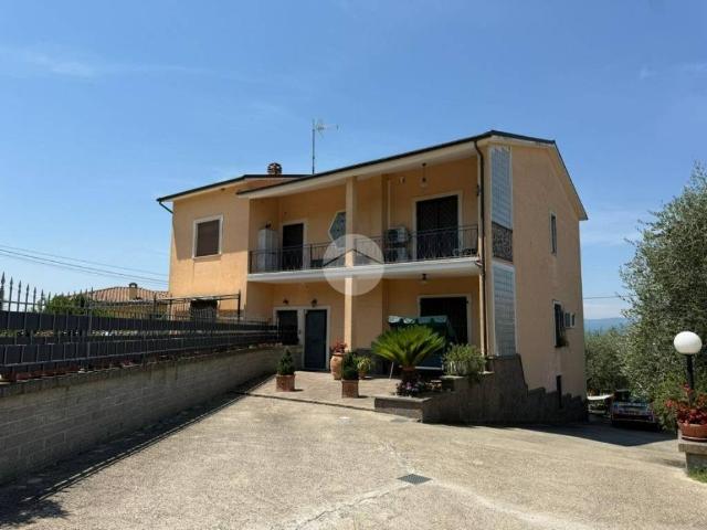 Villa Indipendente in vendita a Magliano Sabina, Lazio