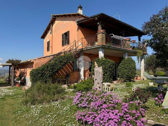 Villa Indipendente in vendita a Magliano Sabina, Lazio