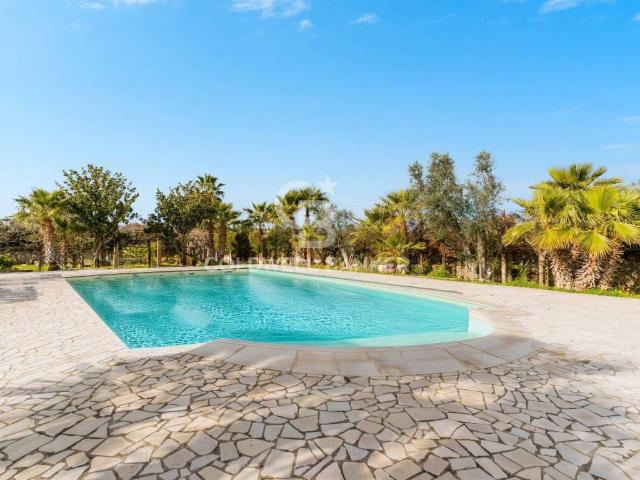 Villa Indipendente in vendita a Puglia, Lecce