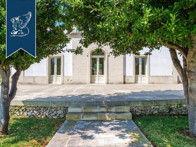 Villa Indipendente in vendita a Puglia, Lecce