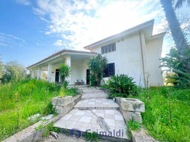Villa Indipendente in vendita a Puglia, Lecce
