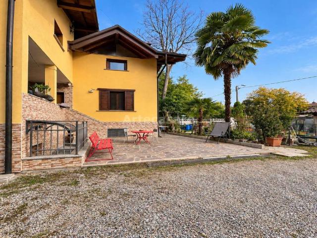 Villa Indipendente in vendita a Bienate, Magnago