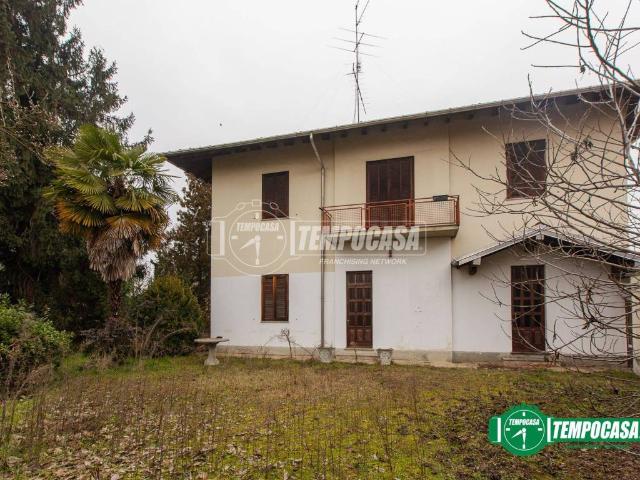 Villa Indipendente in vendita a Magnago, Lombardia