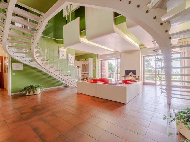Villa Indipendente in vendita a Piemonte, Biella