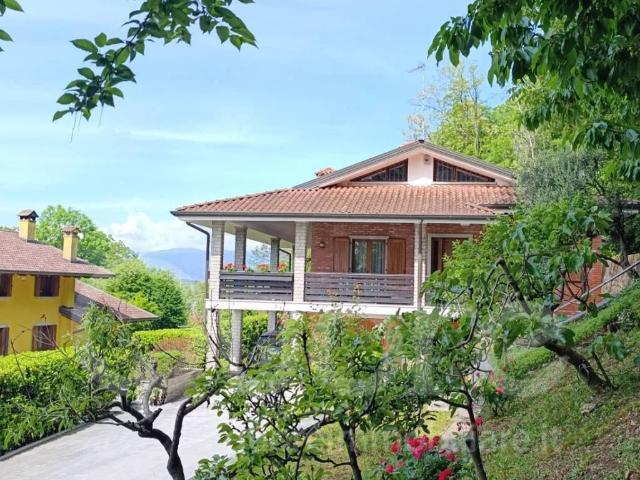 Villa Indipendente in vendita a Magnano In Riviera, Friuli-Venezia Giulia