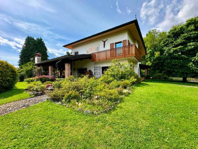 Villa Indipendente in vendita a Billerio / Biliris, Magnano in Riviera / Magnan