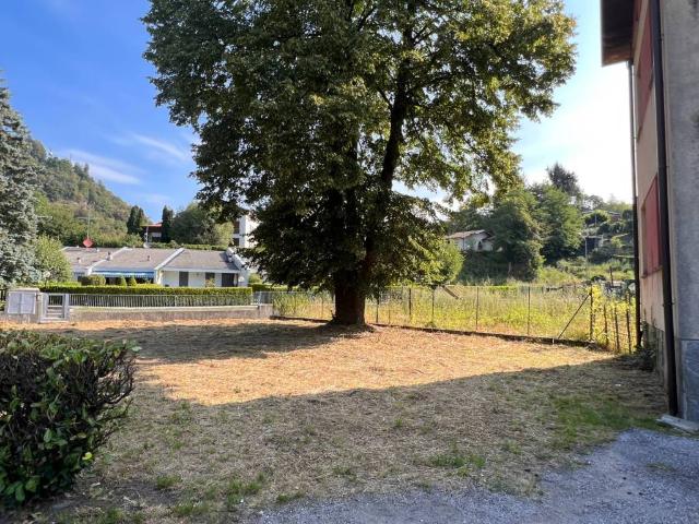 Villa Indipendente in vendita a Magreglio, Lombardia