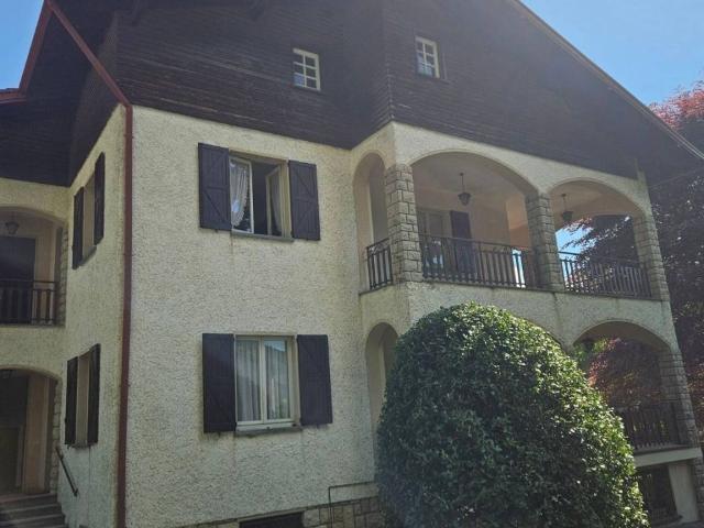 Villa Indipendente in vendita a Magreglio, Lombardia
