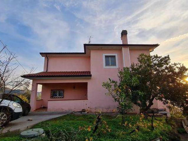 Villa Indipendente in vendita a Calabria, Cosenza