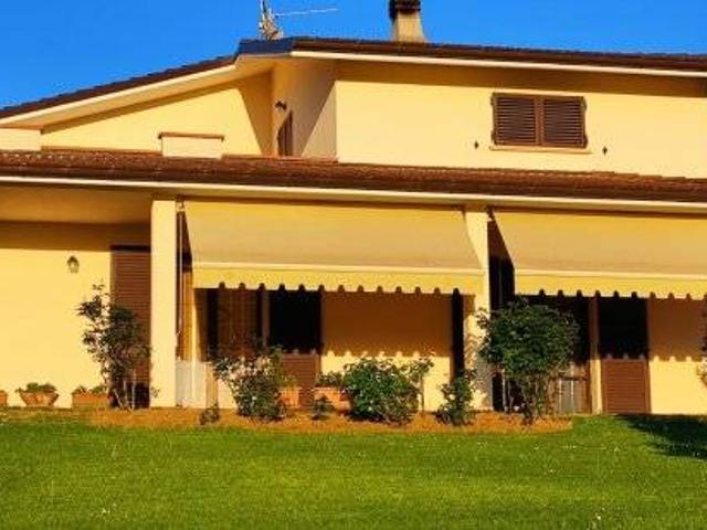 Villa Indipendente in vendita a Unione di comuni Valmarecchia, Maiolo
