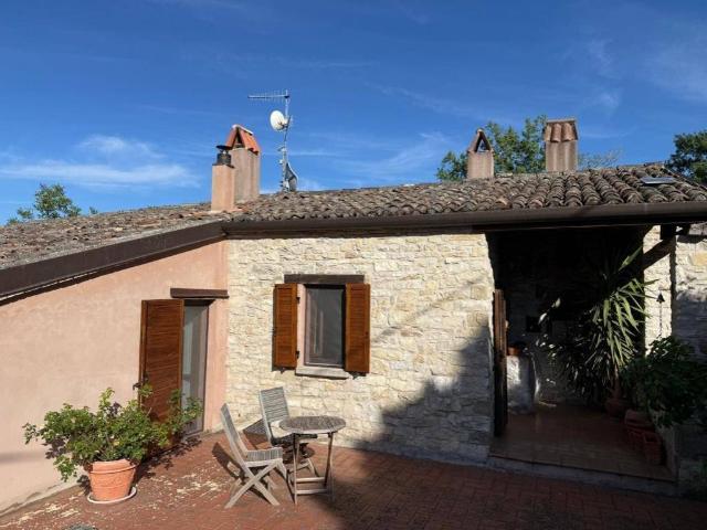 Villa Indipendente in vendita a Unione di comuni Valmarecchia, Maiolo